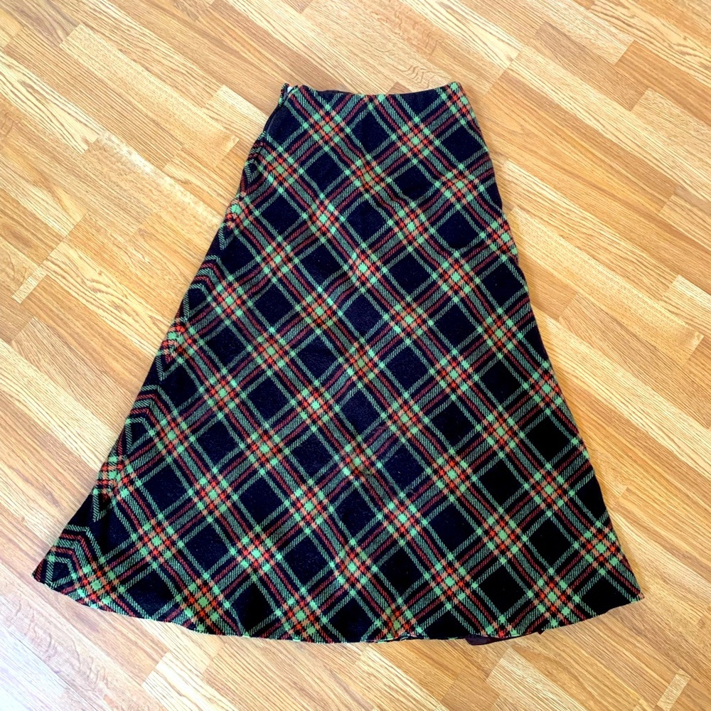 One of a Kind Plaid Maxi Skirt 🍀